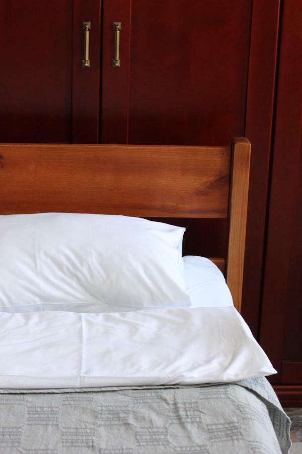 אודסה Orpheus Hostel And Apartments מראה חיצוני תמונה