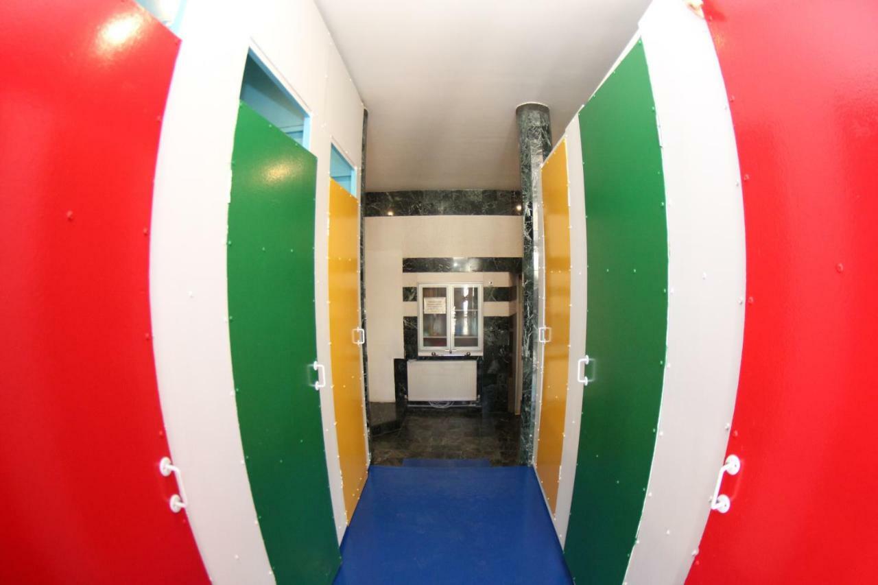 אודסה Orpheus Hostel And Apartments מראה חיצוני תמונה